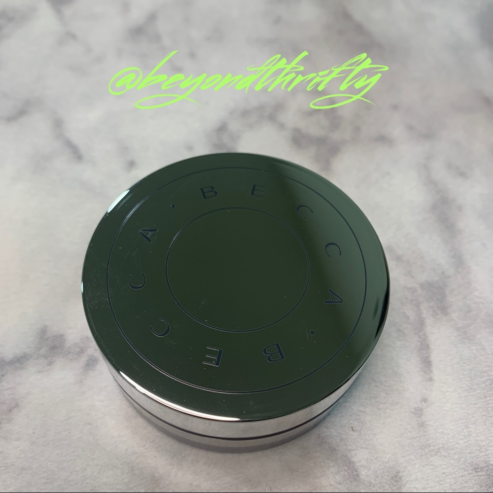BECCA Hydra-Mist powder